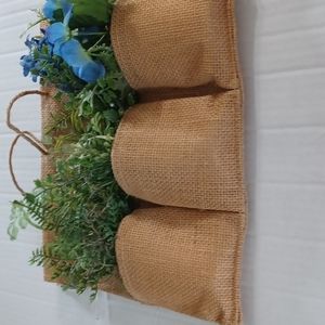 Burlap 3 pockets wall decor